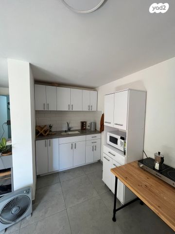 מרתף/ פרטר, בקעת בית נטופה 13, הדרים, הדרים החדשה, כפר סבא