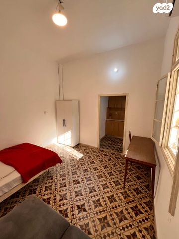 דירת גן, שבתאי לוי 12, ואדי נסנאס, חיפה