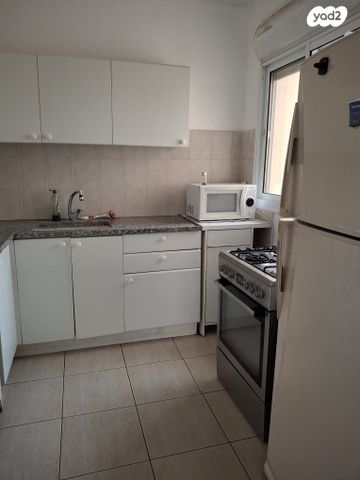 דירה, דרך תא"ל אורי בראון 19, רובע ב', אריאל