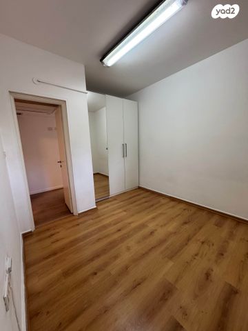 דירת גן, שדרות עמק איילון 39, אלונים, שוהם