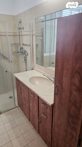 דירה, שמואל סלנט 64, המרכז השקט / מרכז העיר, פתח תקווה