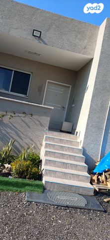 שדרות אבא חושי 1