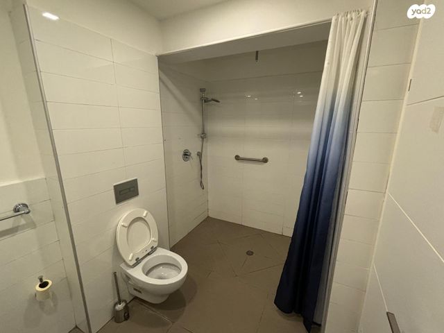 דירה, המלך ג'ורג' 95, הצפון הישן - דרום, תל אביב יפו