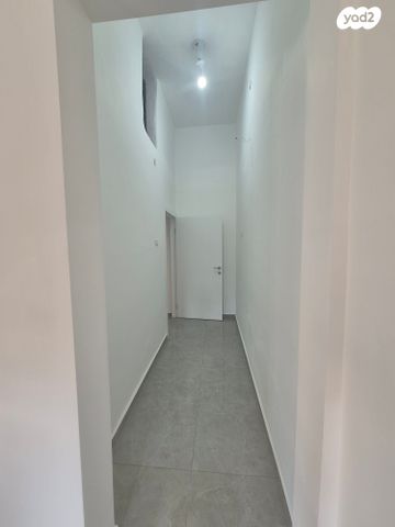 דירת גן, שלום עליכם 21, המרכז האזרחי, רמלה