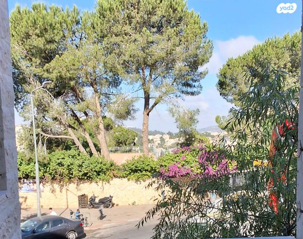 יחידת דיור, הרב פרנק 21, בית וגן, ירושלים