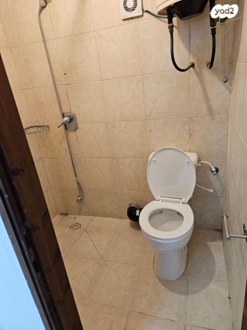 יחידת דיור, אבן גבירול 11, רובע ב', אשדוד