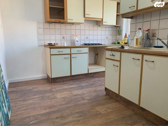 דירה, הזית 24, קרית אליעזר, חיפה