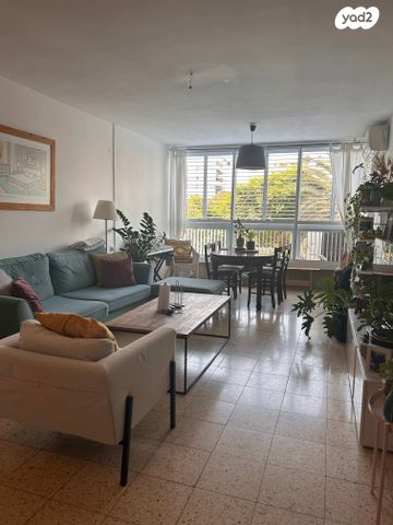 יהודה בורלא 1