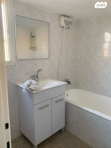 דירה, הזית 24, קרית אליעזר, חיפה