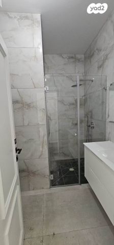 גג/ פנטהאוז, אריאל שרון 1, נווה שרון / שער העיר, נתיבות