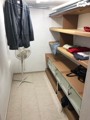 דירה, הזמיר 15, שכונה ד', מבשרת ציון