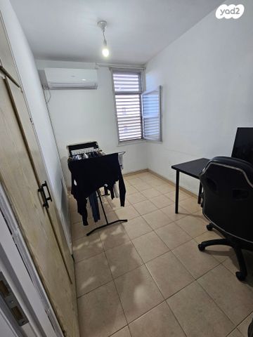 דירה, רמה 12, נווה שרת, תל אביב יפו