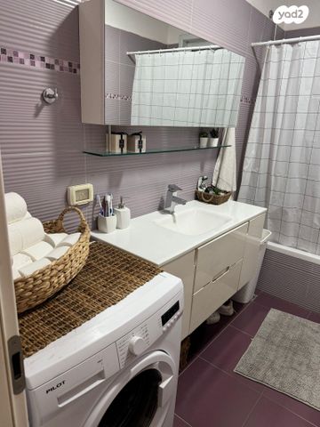 דירת גן, שמיר 70, גילה, ירושלים