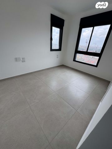 דירה, דניאל 3, ניצנה, בת ים