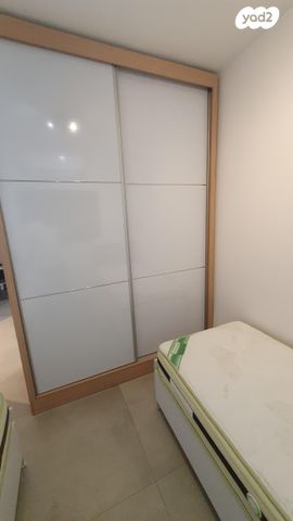 יחידת דיור, סמטת מנשה 3, הפועל המזרחי ד', שיכון ד', בני ברק