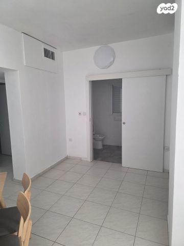 דירה, יד שלום 47, תל יהודה, רמת גן