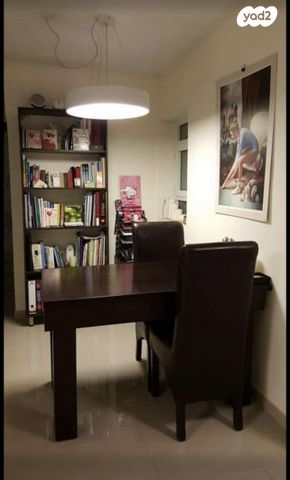 דירה, השיקמה 10, קרית גיורא, אור יהודה