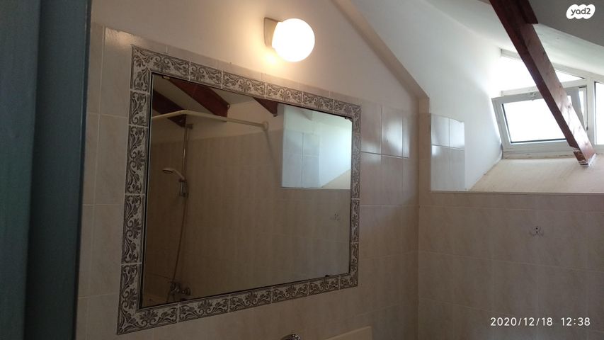 יחידת דיור, ארבל 15, הפרחים, כפר ורדים