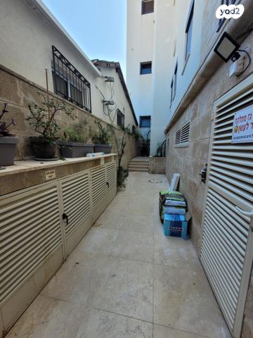 דירה, הצרי 23, עג'מי, גבעת העליה, תל אביב יפו