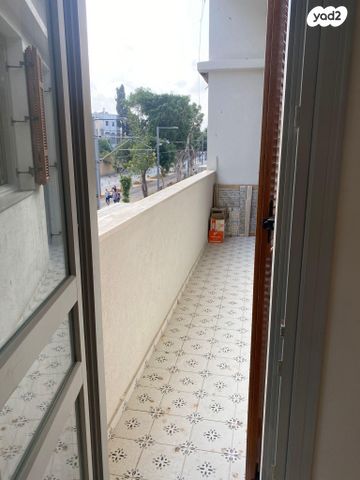 דירה, שדרות ירושלים 78, צהלון, שיכוני חסכון, תל אביב יפו