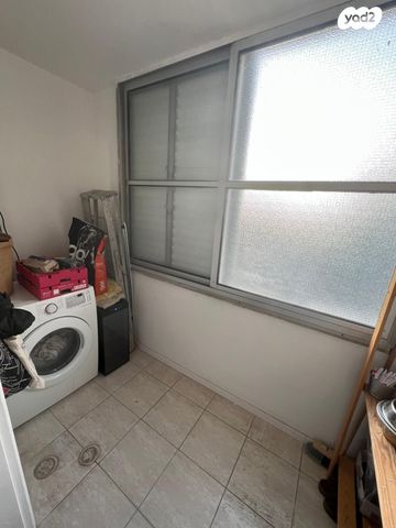 דירה, סמטת בצלאל 7, רמב"ם, ראשון לציון