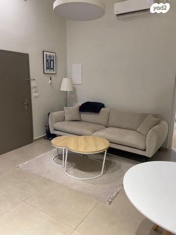 דירה, שדרות ירושלים 78, צהלון, שיכוני חסכון, תל אביב יפו