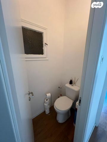 דירה, סמטת בצלאל 7, רמב"ם, ראשון לציון