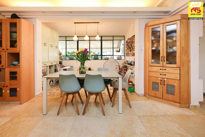 דופלקס, שדרות בגין, לב הפארק, רעננה