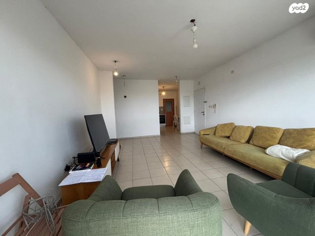 דירה, הלוח העברי, מודיעין מכבים רעות