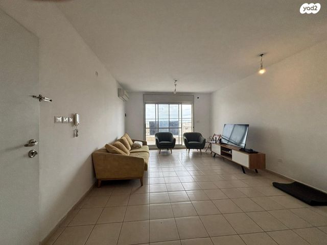 דירה, הלוח העברי, מודיעין מכבים רעות