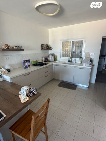 דירת גן, חיפה