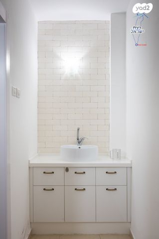 דירת גן, שאול אביגור, חומת שמואל, הר חומה, ירושלים