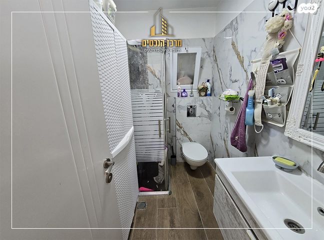 דירה, שמואל תמיר כצנלסון, פסגת זאב, ירושלים