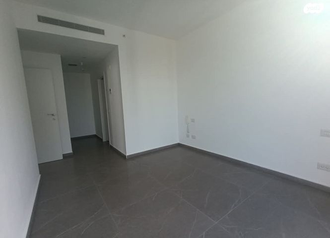 דירה, אריק איינשטיין 3, דרום חדש, פארק הים, בת ים