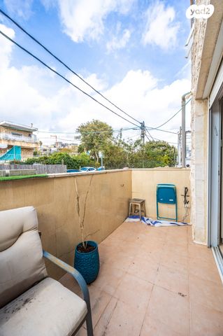 דירת גן, אנטיגונוס, קטמונים, ירושלים