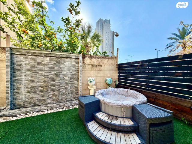 בית פרטי/ קוטג', הידידות 14, נוף הטיילת, נתניה