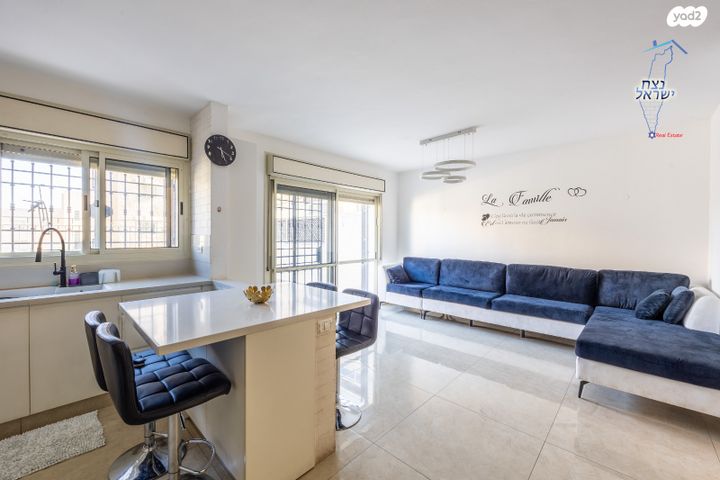 דירת גן, שאול אביגור, חומת שמואל, הר חומה, ירושלים