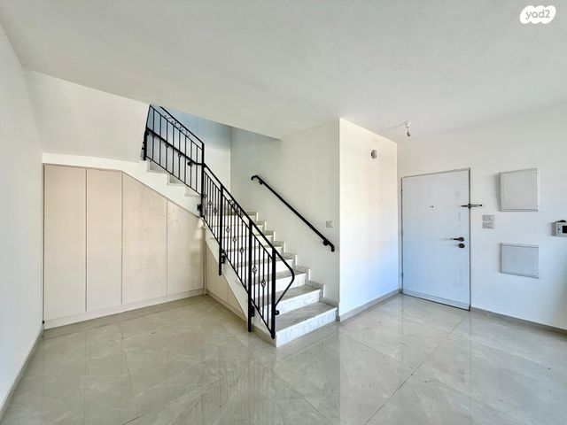 גג/ פנטהאוז, הפורצים 8, רמת אפרים, נתניה