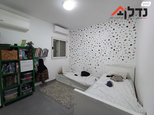 דירה, רבי שלמה לורנץ, שכונת המע"ר, בית שמש