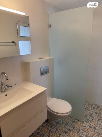 דופלקס, שדרות אבא חושי, חיפה