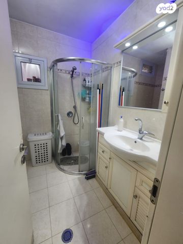 דירה, יצחק בן צבי, אשכול, רמלה