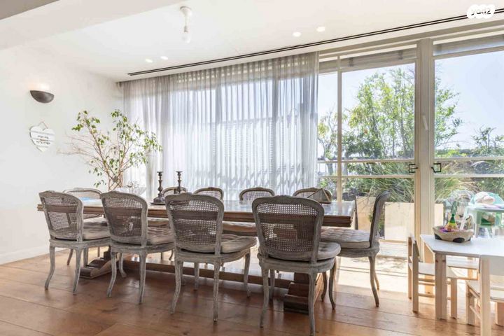 גג/ פנטהאוז, נווה אביבים, תל אביב יפו