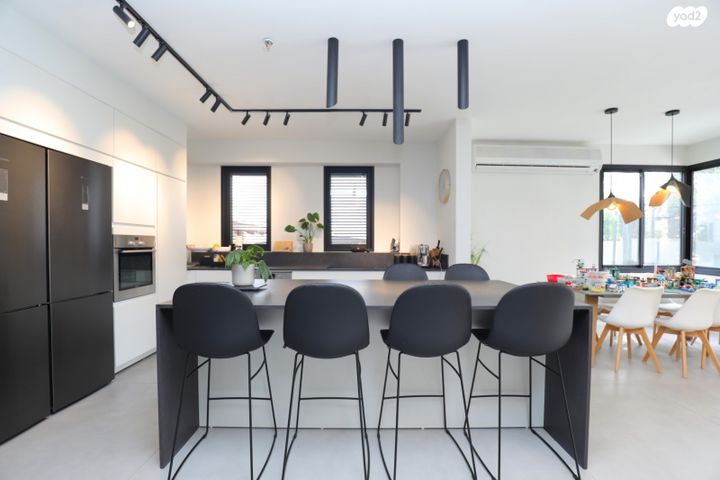 בית פרטי/ קוטג', רמתיים, הוד השרון