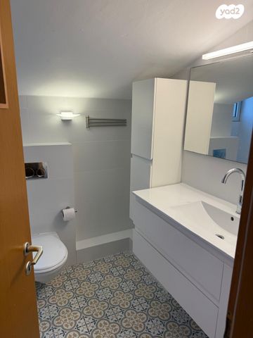 דופלקס, שדרות אבא חושי, חיפה