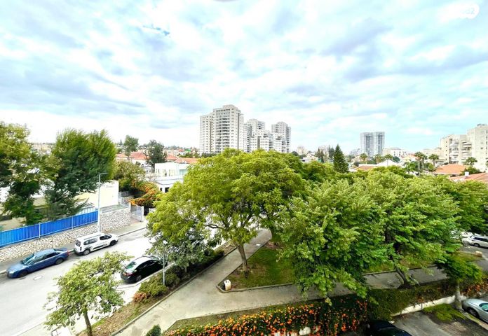 דירה, רא"ל מוטה גור, היובל, שרונה, רחובות