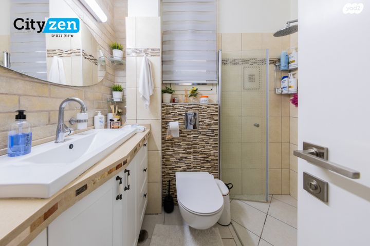 גג/ פנטהאוז, הרטום, קרית השרון, נתניה