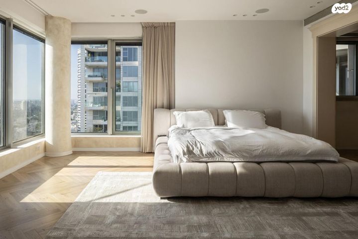 דירה, ניסים אלוני, צמרות איילון, פארק צמרת, תל אביב יפו