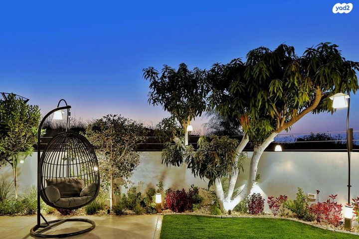 בית פרטי/ קוטג', המוזיקה, שדרות