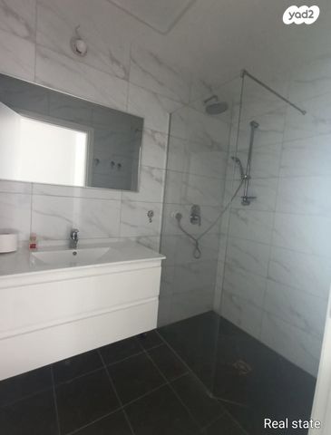 דירה, אריק איינשטיין 3, דרום חדש, פארק הים, בת ים