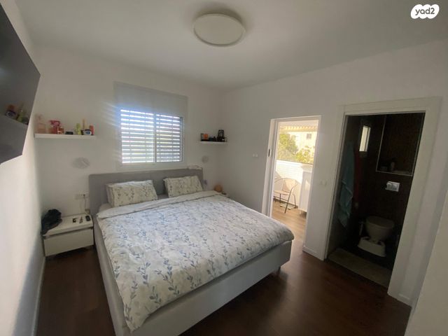 גג/ פנטהאוז, רעננה